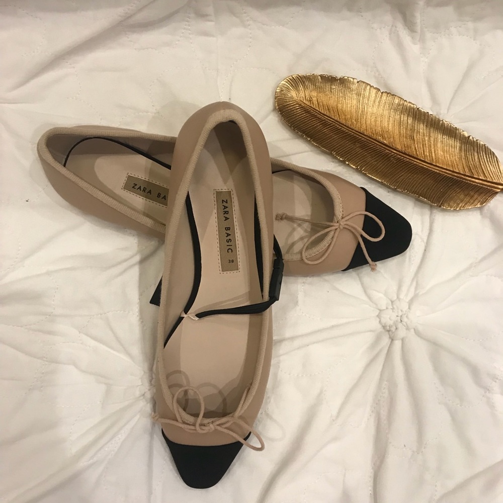 Women’s flats